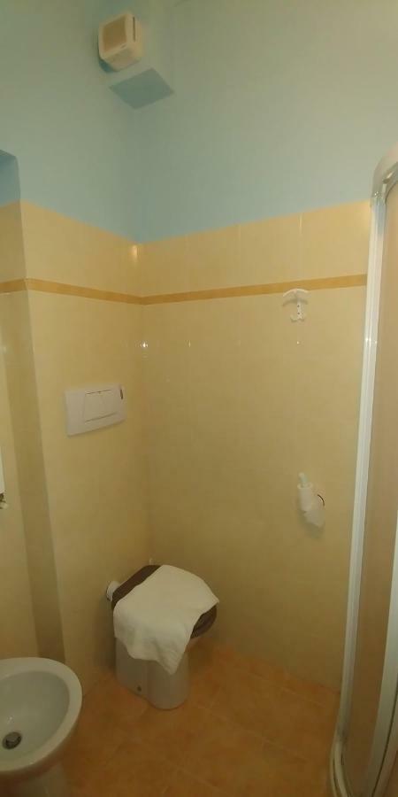 Porto Recanati Zimmer Exteriör bild