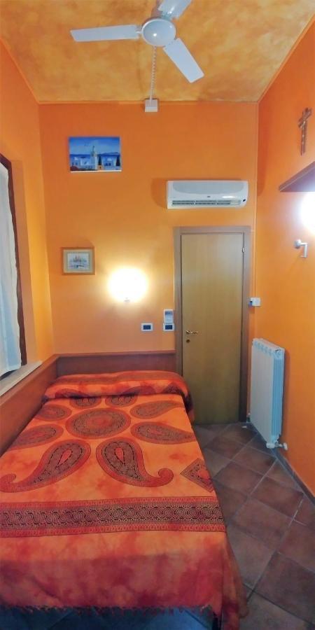 Porto Recanati Zimmer Exteriör bild